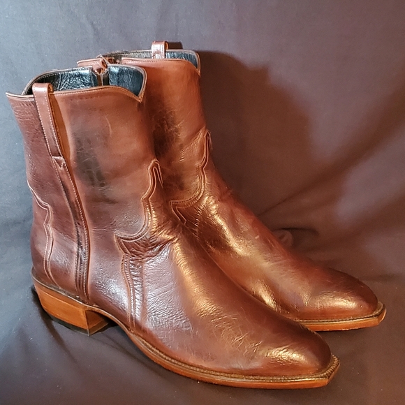 NWT'S Lucchese Classics Handmade Cowboy Boots - Picture 9 of 11